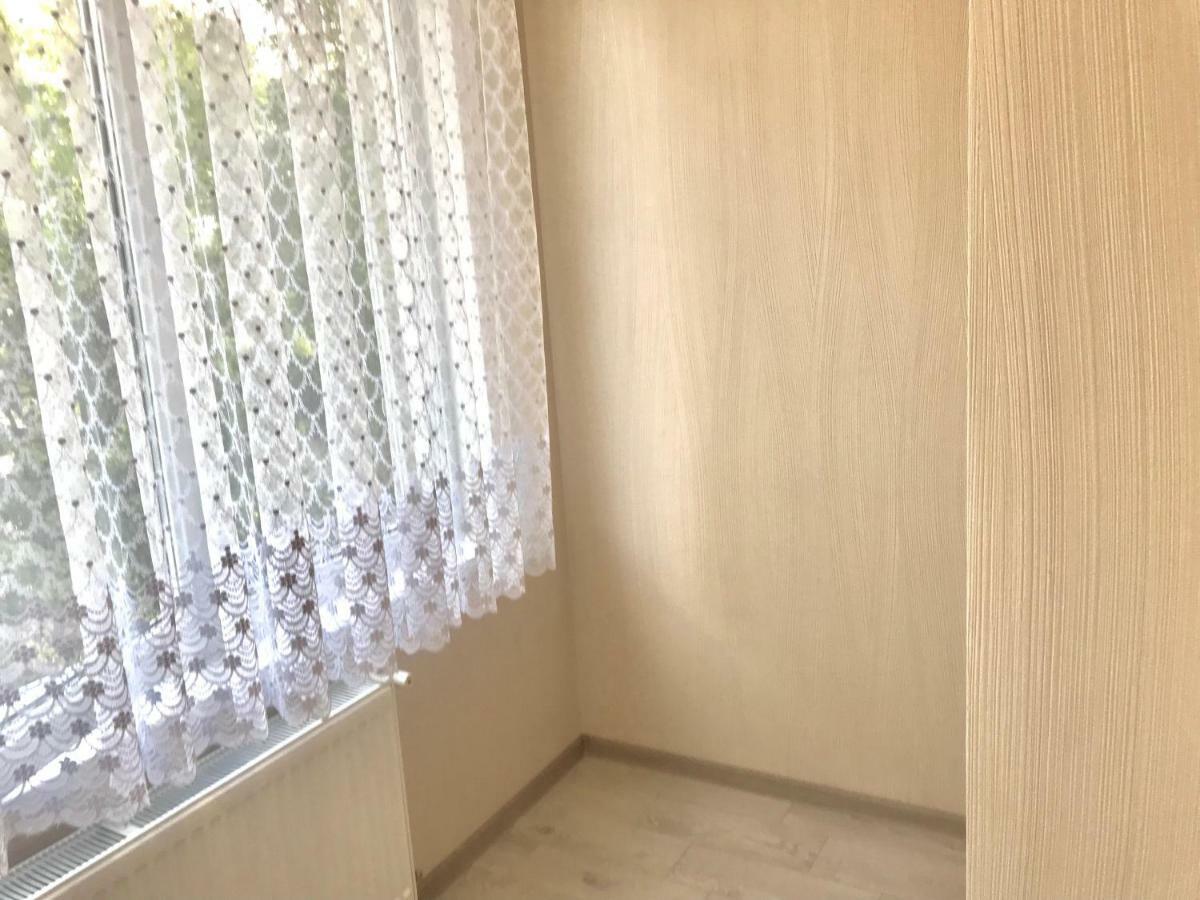Center Apartment On Albisoara Street Chişinau Exteriör bild